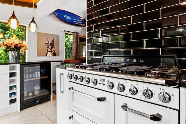 2 Raelene Place Massey_4