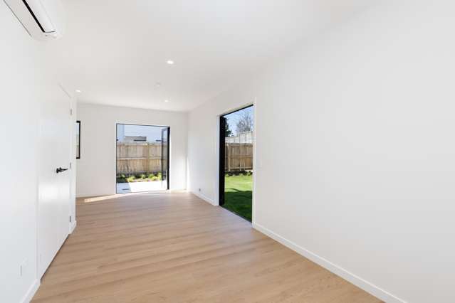 16/81 Neale Avenue Stoke_4