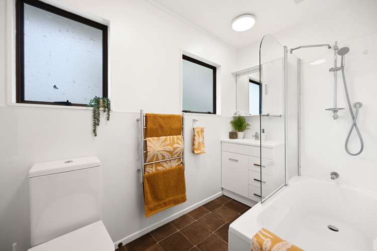 101 Amanda Avenue Dinsdale_22