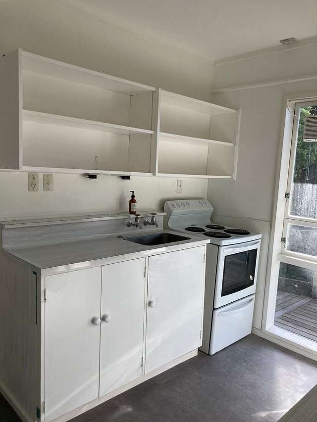 28A Woodhouse Avenue Karori_4