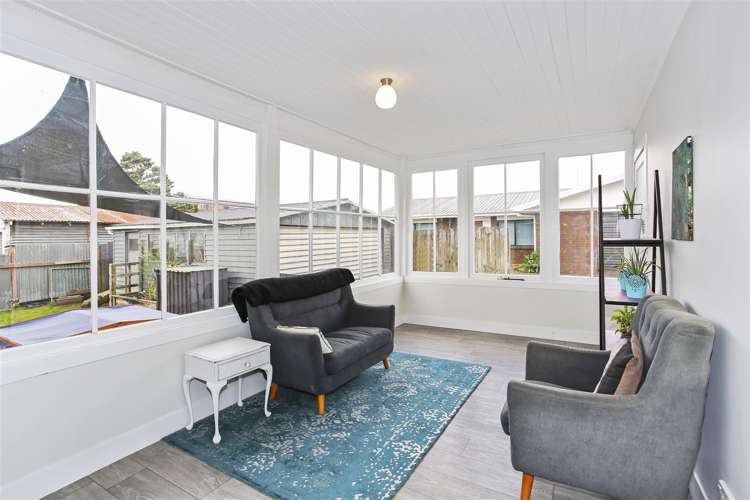 1/95 Seddon Street Pukekohe_8