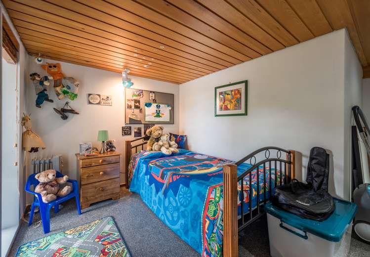 54 Beach Road Mellons Bay_12