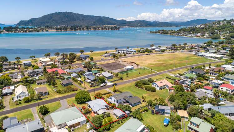 20 Hornsea Road Tairua_20