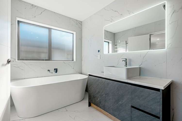 6 Southridge Road Flat Bush_16