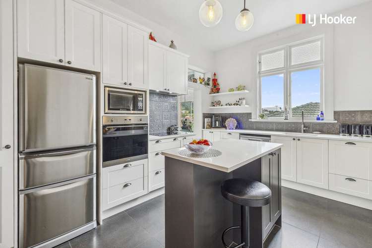 61 Hazel Avenue Caversham_3