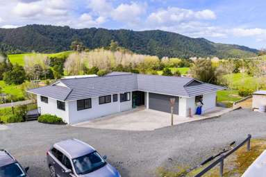 413 Otaika Valley Road_2