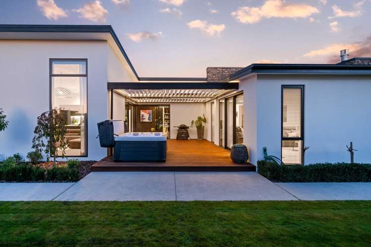 3 Veuve Drive Lincoln_37