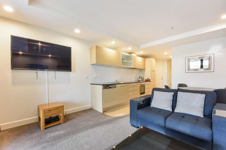 10/5 Bisley Avenue (Unit 109 The Sands) Tahunanui_2