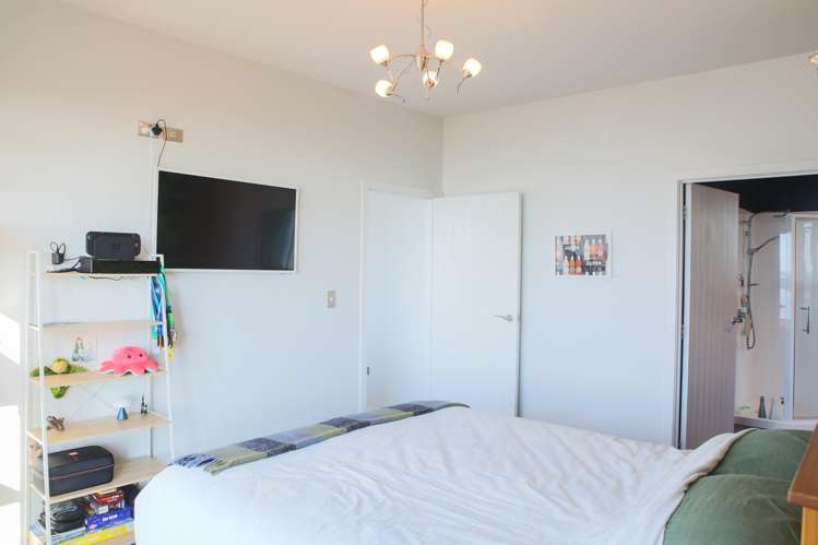 86 Marine Parade Bluff_23