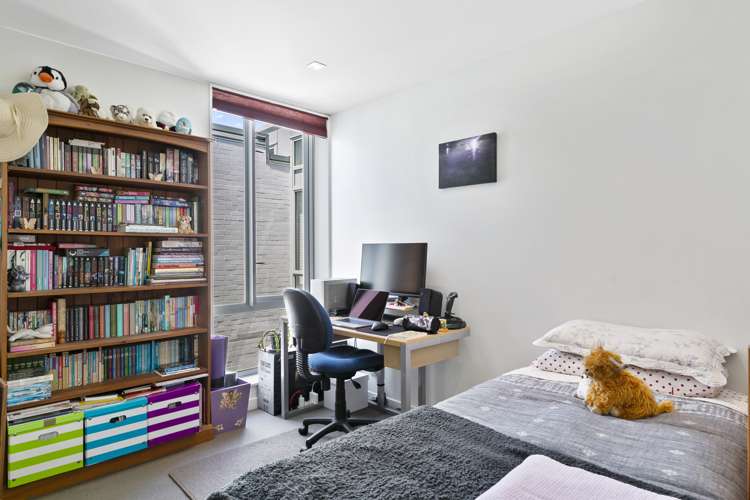 8f/10 Lorne Street Te Aro_7