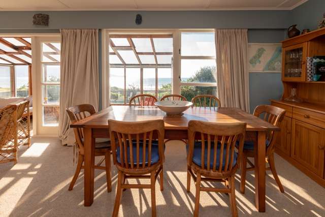 103 Tutere Street Waikanae Beach_2