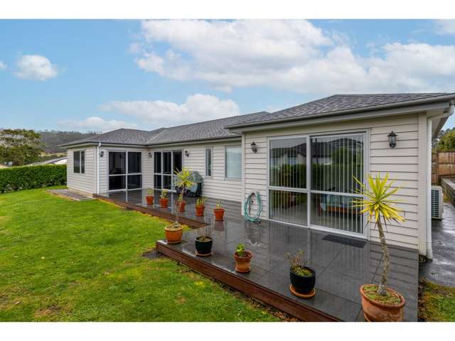 WOW  -- What an opportunity in Huapai!