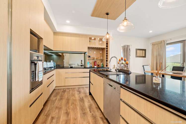 9 Ian Gordon Lane Orewa_4