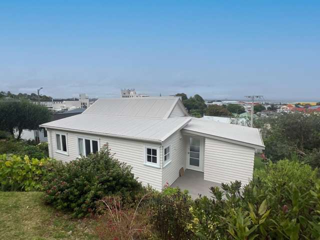 The Secret Cottage with Seaviews