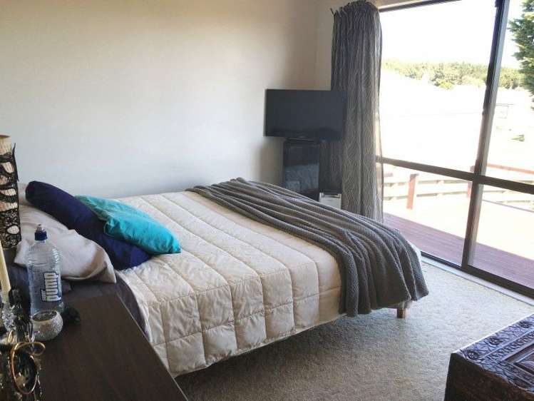 36 Kahukura Avenue Waitarere Beach_7