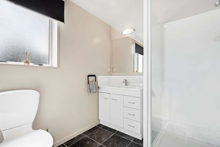 13 Pembertons Road Sefton_9