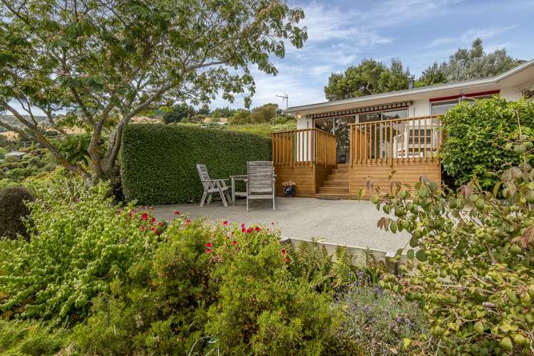 11 Ngaio Lane Charteris Bay_3