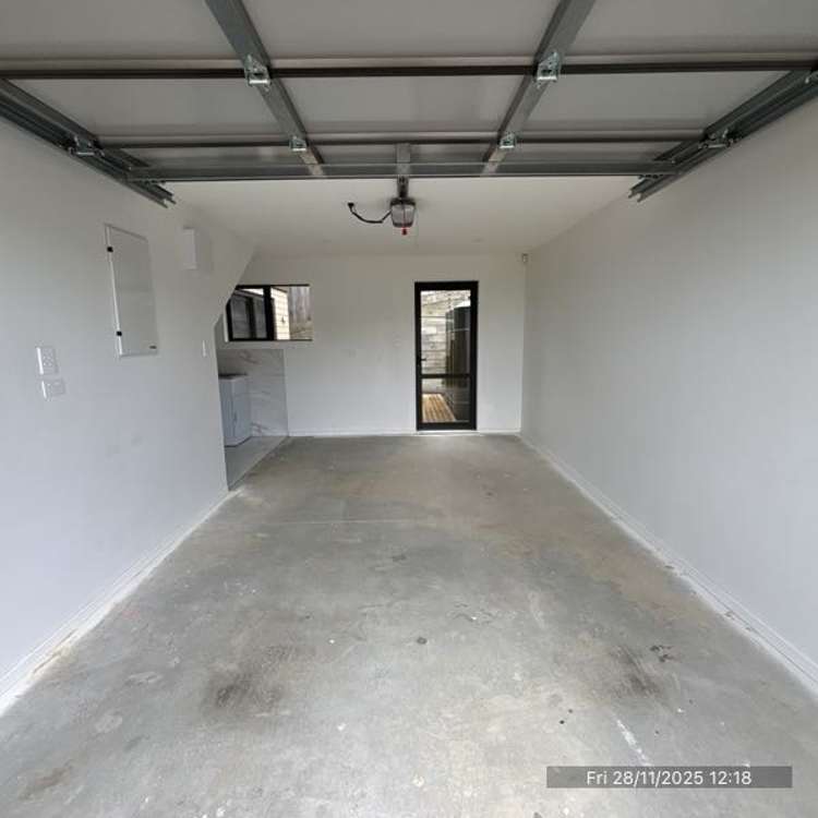 31A Helleur Road Massey_19