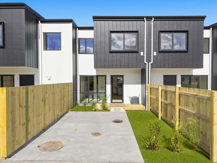 60 & 62 Wavecrest Lane Hobsonville_26