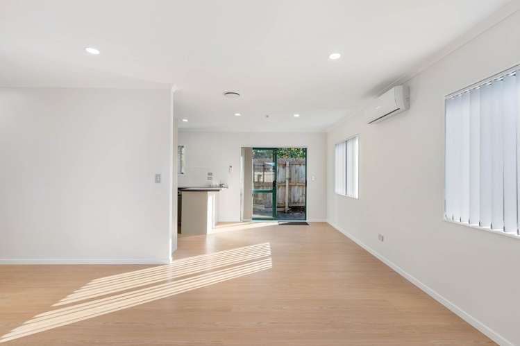 8 Carn Place Manurewa_7