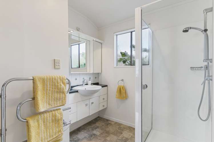 43 Craig Road Maraetai_11