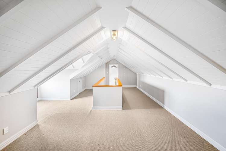 233 Paremoremo Road Lucas Heights_13