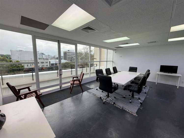 130 Broadway_0