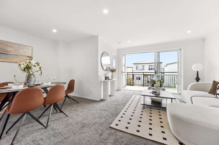 34 Fernly Rise Flat Bush_14