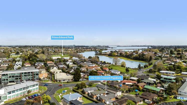 2/32 Coles Crescent Papakura_16