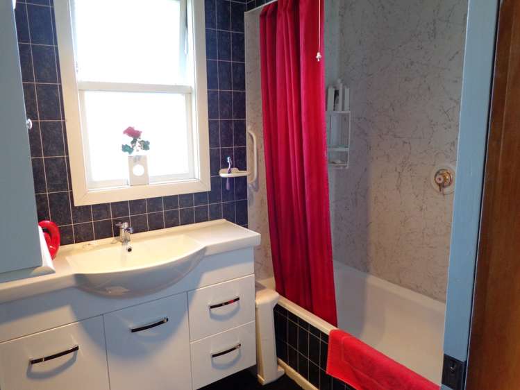 19 Edinburgh Place Balclutha_4