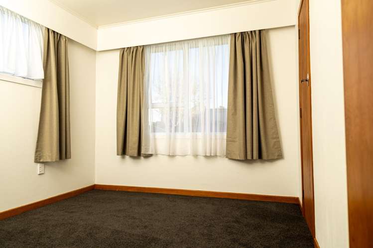 4 George Street Waitara_17