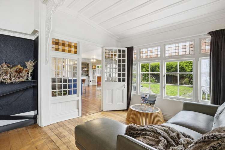 19 Middleton Road Kew_12