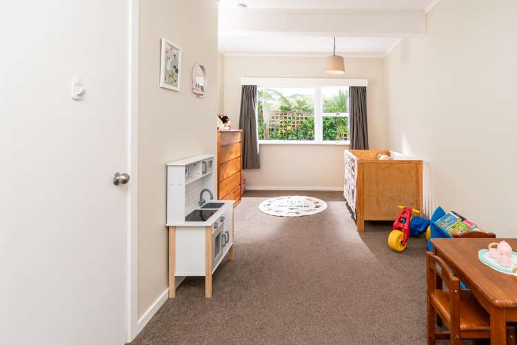 7 Pimble Avenue Karori_11