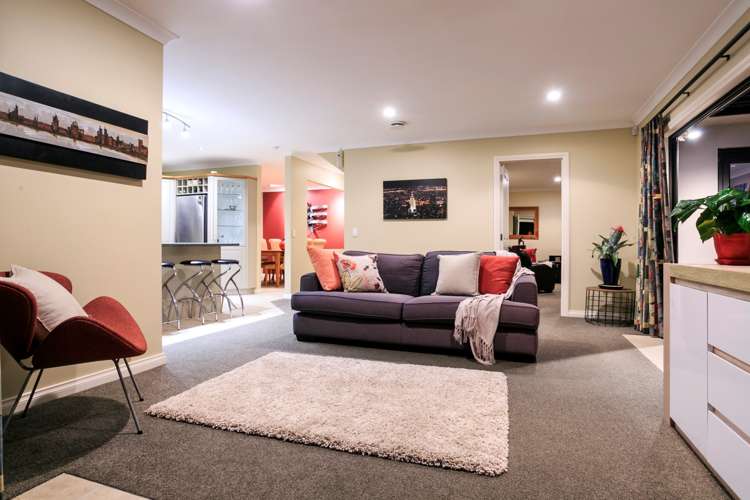 62 Admirals Court Drive Greenhithe_9