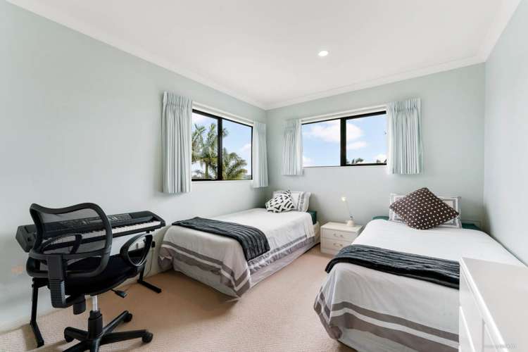 262 Hill Road The Gardens_11