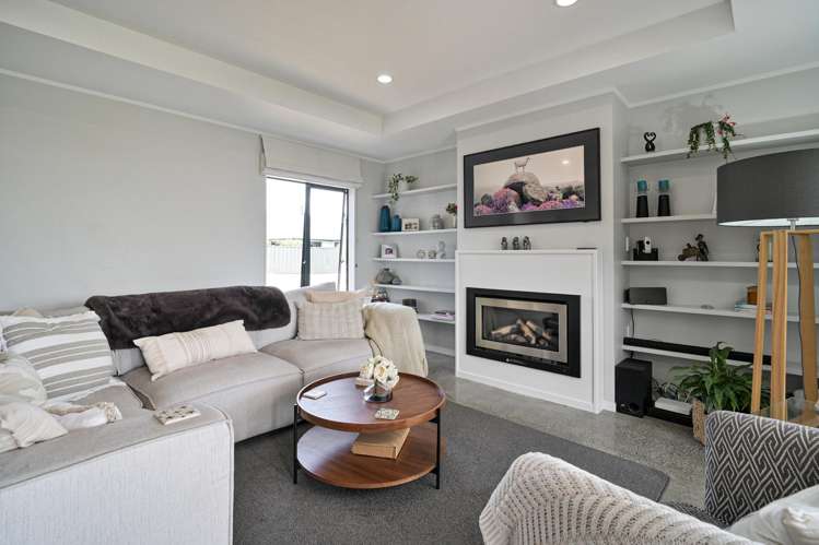 51 Russell Robertson Drive_4