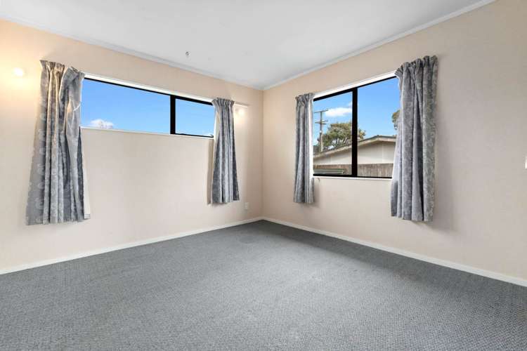 147 Howard Road Orere Point_13