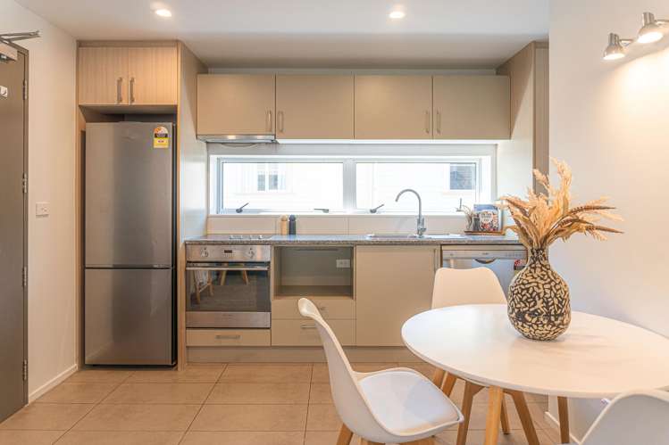 706/225 Salisbury Street_4