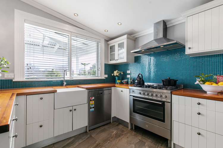 36 Ray Small Drive Papakura_8