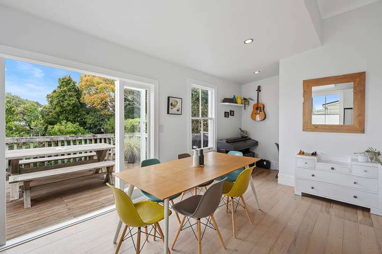 24 Roslyn Terrace Devonport_19