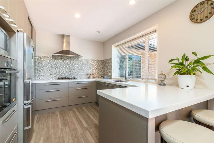 46 Bella Rosa Drive Hei Hei_6