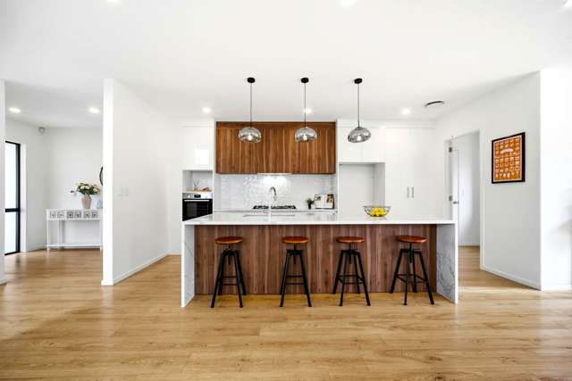 17 St Claire Road Silverdale_2