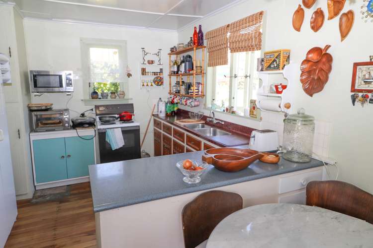 30 Trotter Avenue Waiomu_5