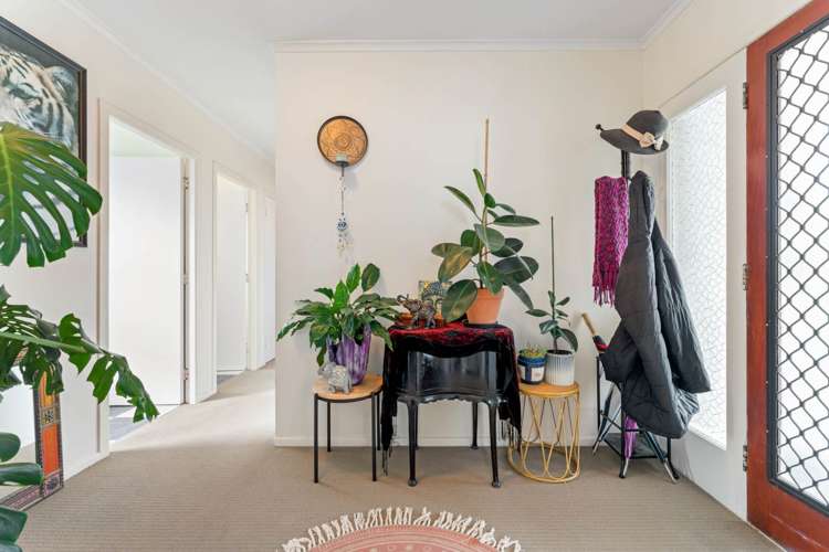 6 Crystal Avenue Glendene_15