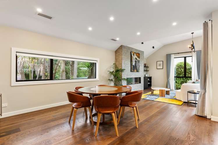 20c Beach Road Castor Bay_9