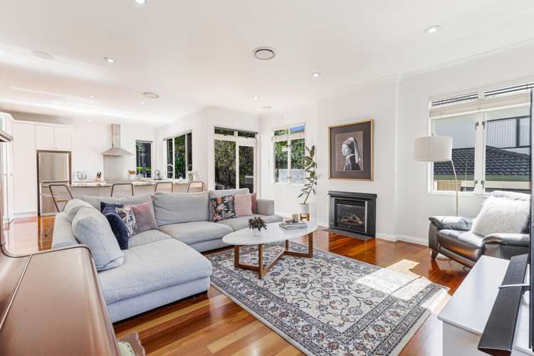 30 Hogarth Rise West Harbour_1