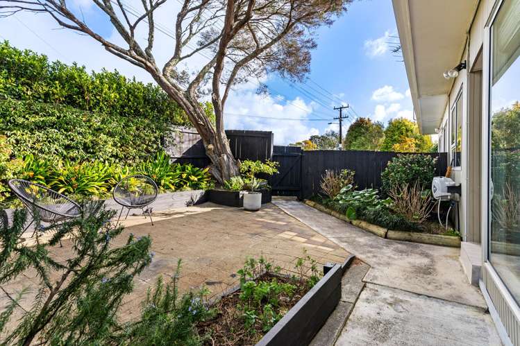 1/174 Birkdale Road Birkdale_2