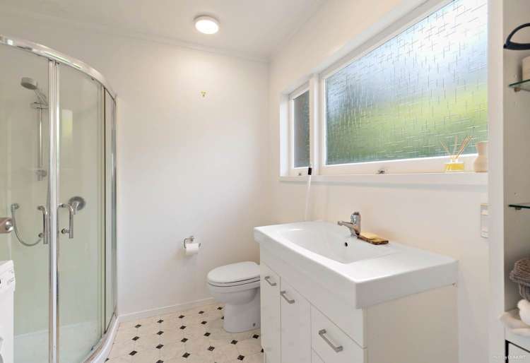 2/134 Calliope Road Devonport_6