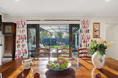8 Matawai Close_4