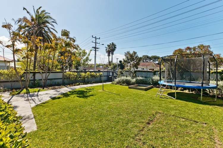 61 Northboro Road Belmont_9